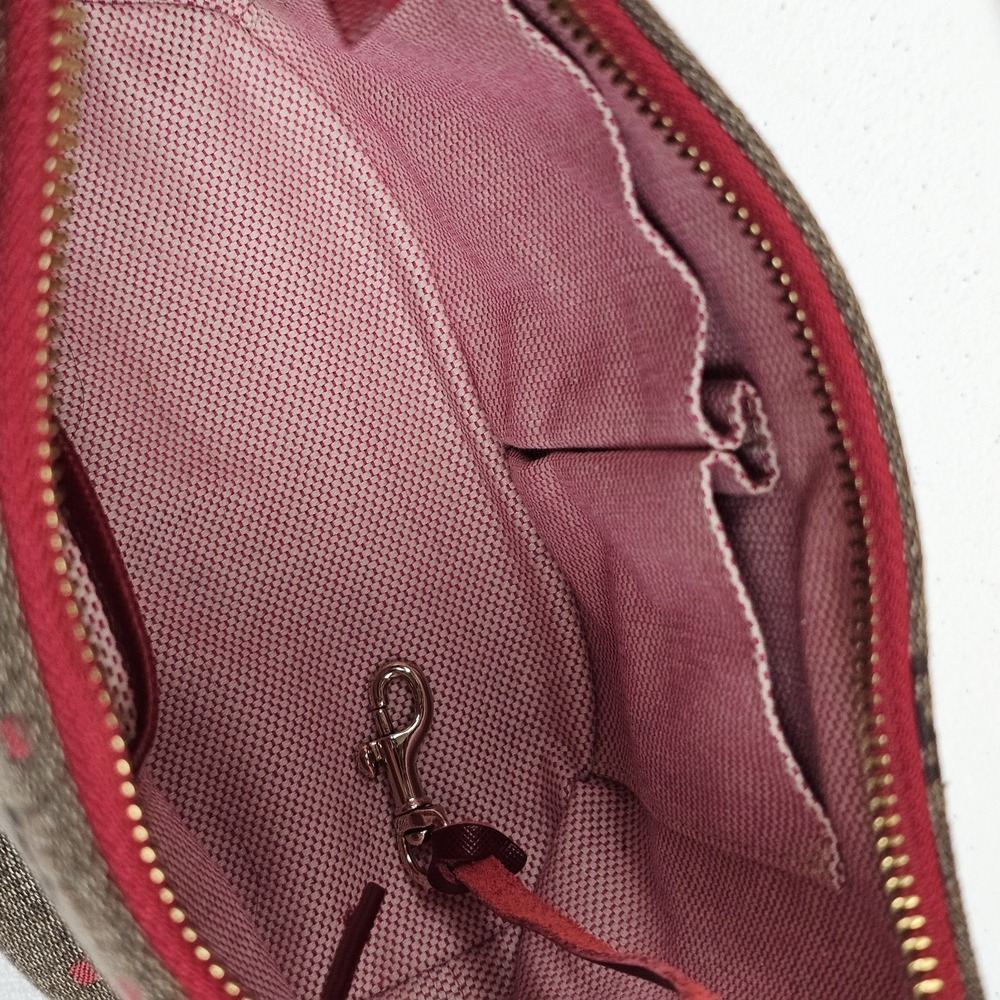 Dooney & Bourke Hobo Bucket Bag Canvas Hearts Signature Gray & Red Y2K DH29 - Picture 9 of 11